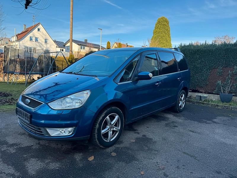 Gebraucht Ford Galaxy 160 PS (117 kW) 2007 Blau Van / Kleinbus
