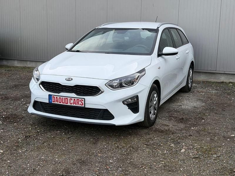 Gebraucht Kia Ceed Vision 101 PS (74 kW) 2020 Weiß Kleinwagen