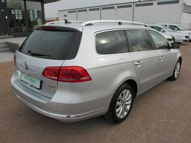 Gebraucht VW Passat Edition 140 PS (102 kW) 2014 Silber metallic Kombi