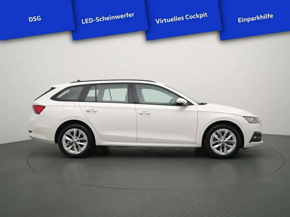 Gebraucht Skoda Octavia Ambition 204 PS (150 kW) 2023 Weiss Kombi