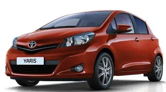 Gebraucht Toyota Yaris Cool 99 PS (72 kW) 2012 Super red 5 Kleinwagen