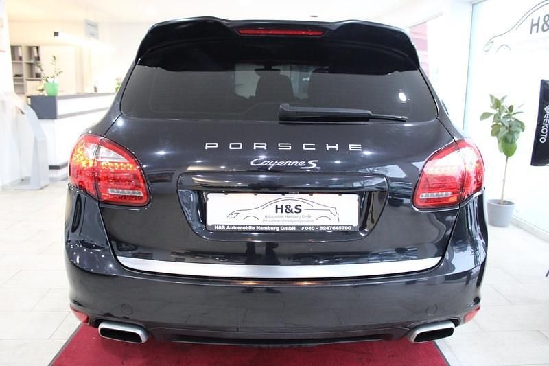 Gebraucht Porsche Cayenne S 382 PS (280 kW) 2015 Tiefschwarz SUV