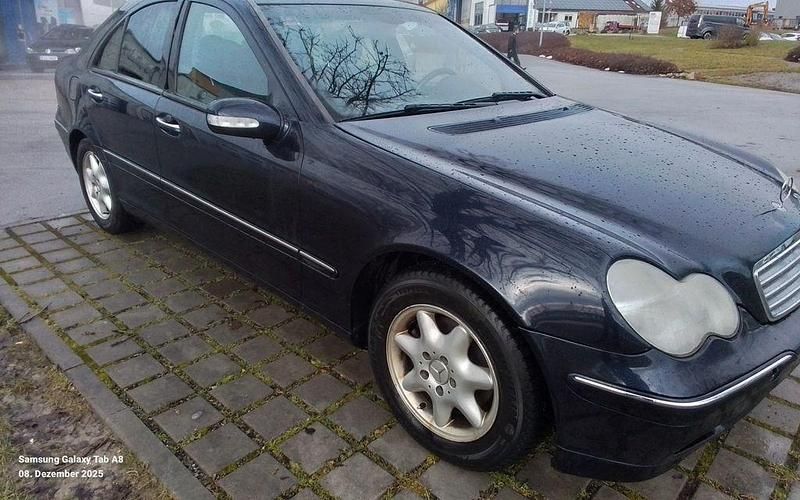 Gebraucht Mercedes C200 Elegance 122 PS (89 kW) 2003 Blau Limousine