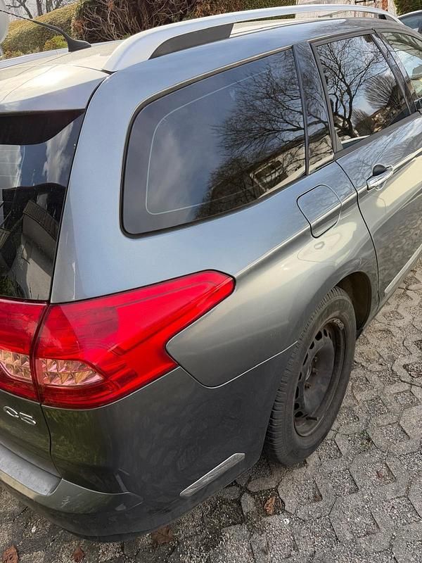 Gebraucht Citroën C5 140 PS (102 kW) 2009 Andere farben Kombi