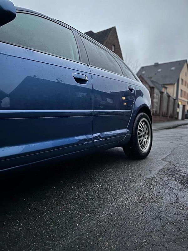 Second-hand Audi A3 150 CP (110 kW) 2006 Albastru Hatchback