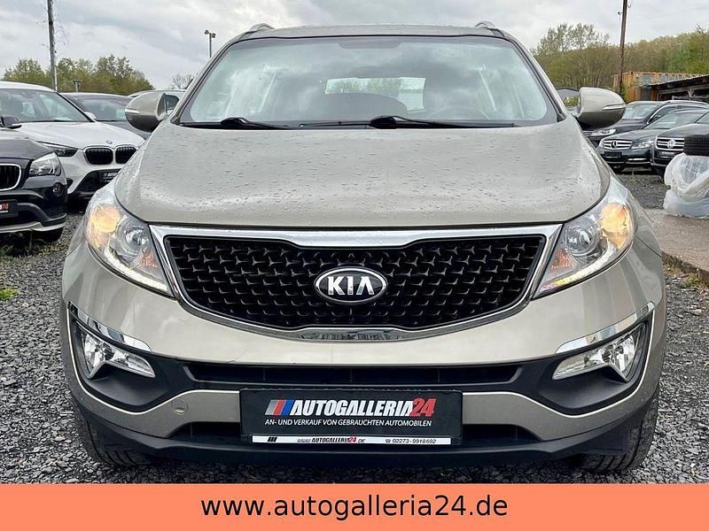 Gebraucht Kia Sportage Attract 135 PS (99 kW) 2014 Silber SUV