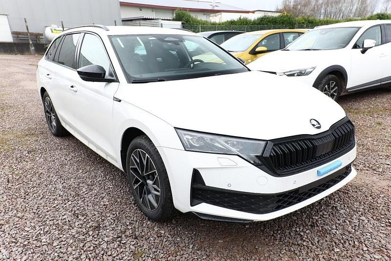 Neu Skoda Octavia 150 PS (110 kW) 2025 Candyweiß Kombi