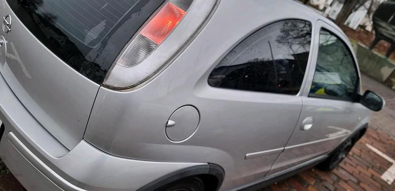 Gebraucht Opel Corsa 2005 Silber Kleinwagen