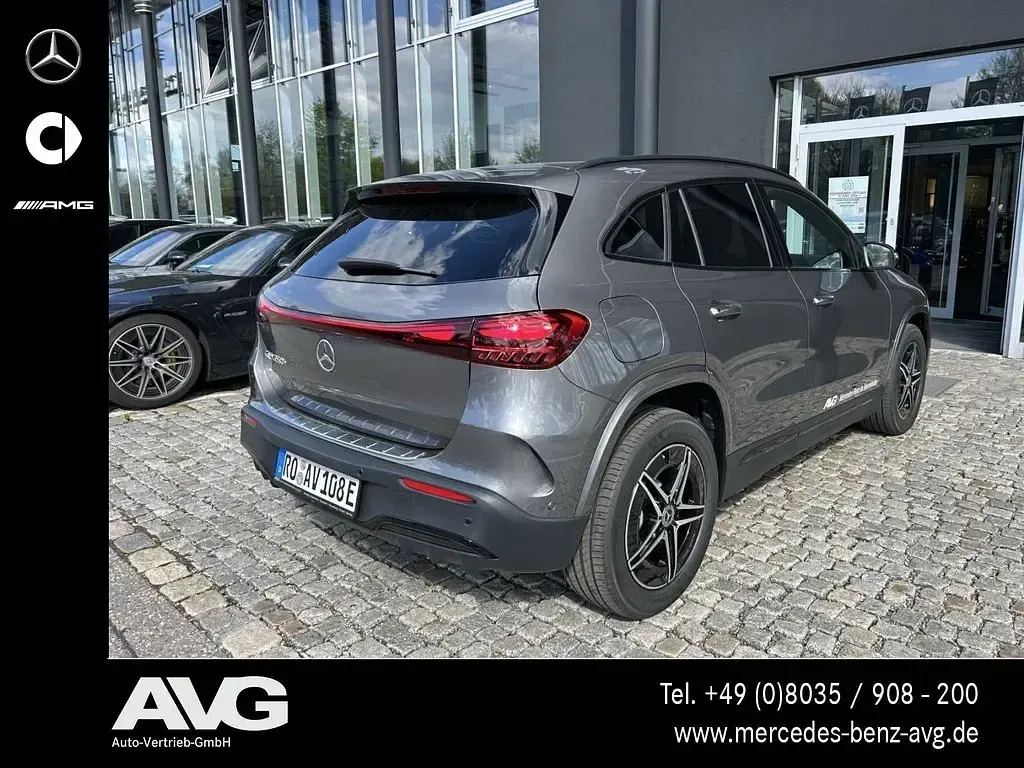 Gebraucht Mercedes EQA250+ AMG 139 kW (190 PS) 2026 Grau SUV
