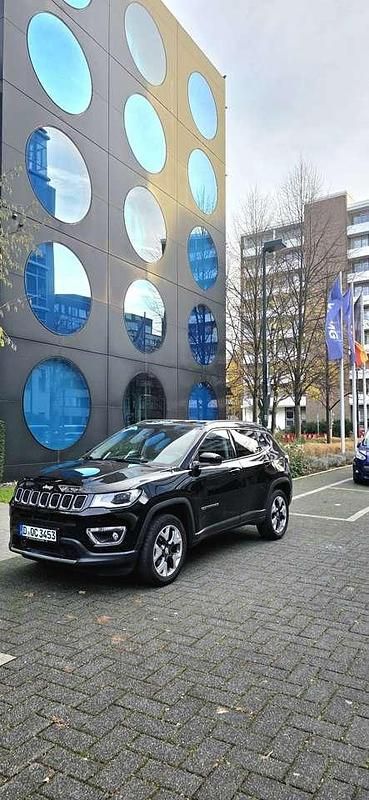 Gebraucht Jeep Compass Limited 170 PS (125 kW) 2020 Schwarz SUV