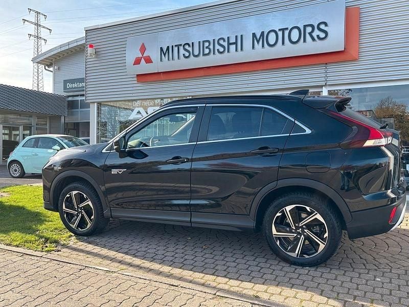 Gebraucht Mitsubishi Eclipse Cross Plus 98 PS (72 kW) 2022 Schwarz SUV