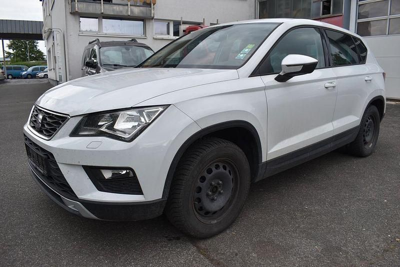 Weiß Gebraucht 2016 Seat Ateca 4Drive SUV | 13.500 € (Fairer Preis) - Bild 1/4