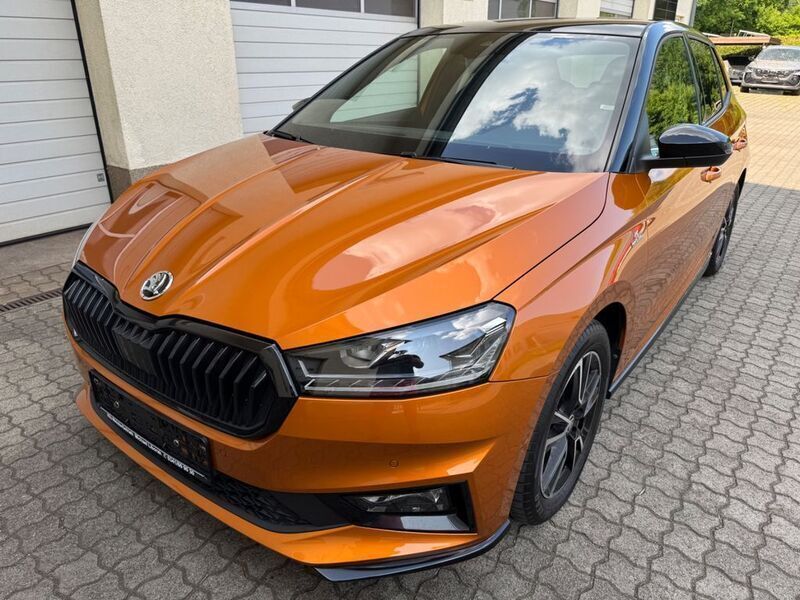 Phoenixorange metallic Gebraucht 2024 Skoda Fabia Monte Carlo Limousine | 19.500 € (Fairer Preis) - Bild 1/4