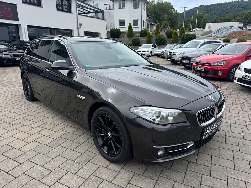 Braun Gebraucht 2014 BMW 535 Luxury Line Kombi | 14.990 € (Superpreis) - Bild 1/4