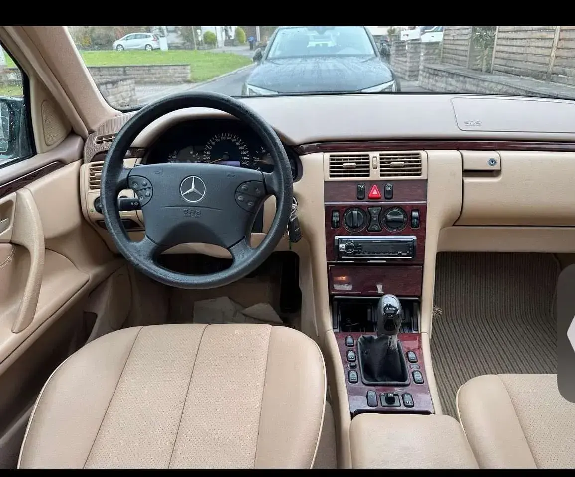 Gebraucht Mercedes E200 158 PS (116 kW) 2001 Kombi