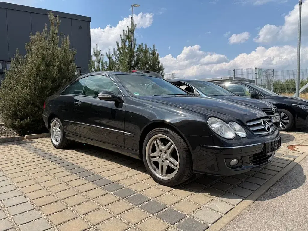 Gebraucht Mercedes CLK200 184 PS (135 kW) 2007 Schwarz Coupé