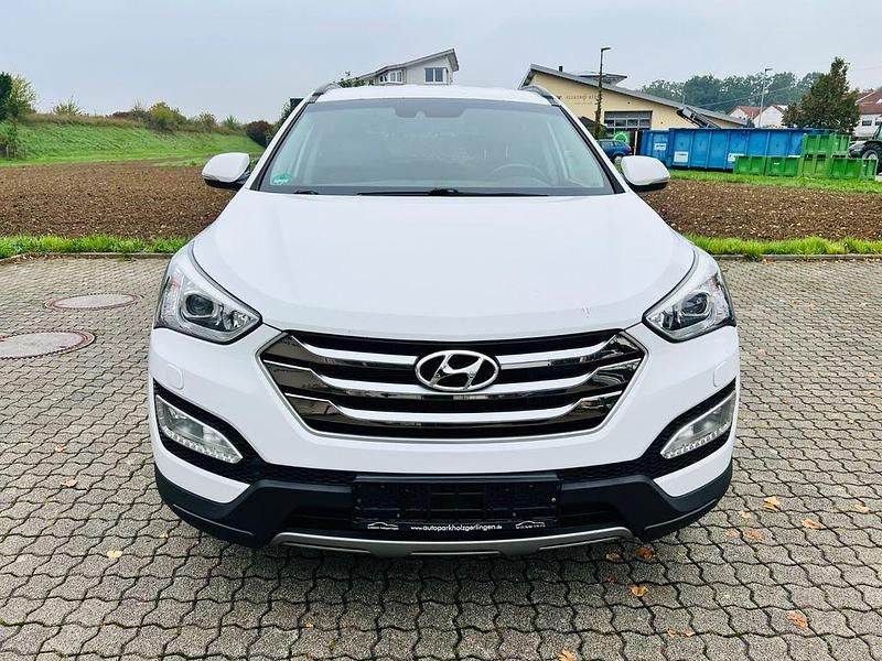Gebraucht Hyundai Santa Fe Style 197 PS (144 kW) 2015 Weiß SUV