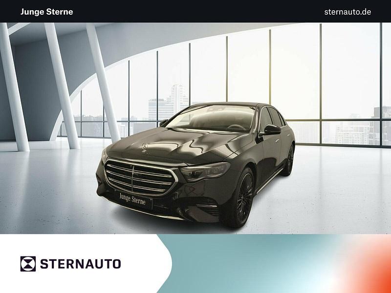 Lack obsidianschwarz Gebraucht 2024 Mercedes E300 Premium Plus Limousine | 68.480 € - Bild 1/4