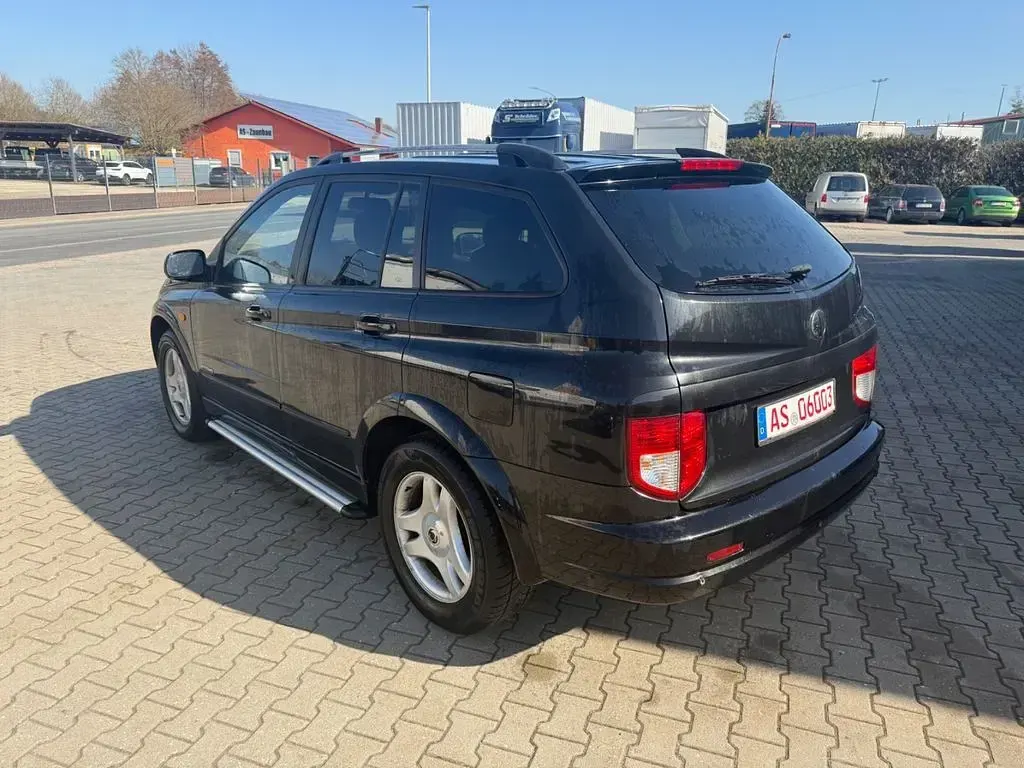 Gebraucht SsangYong Kyron 141 PS (103 kW) 2006 Schwarz SUV