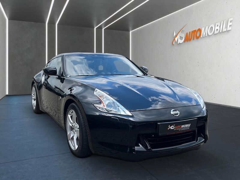 Gebraucht Nissan 370Z Pack 328 PS (241 kW) 2010 Black pearl (m) Coupé