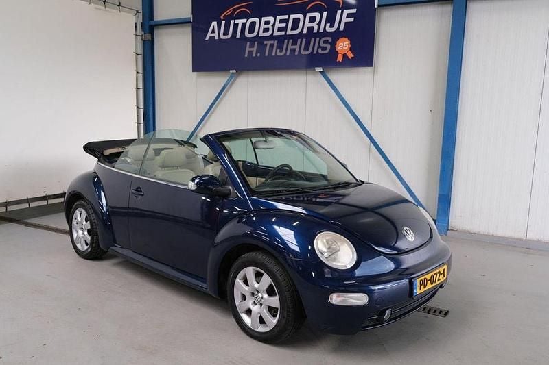 Gebraucht VW New Beetle Highline 102 PS (75 kW) 2003 Blau Kleinwagen