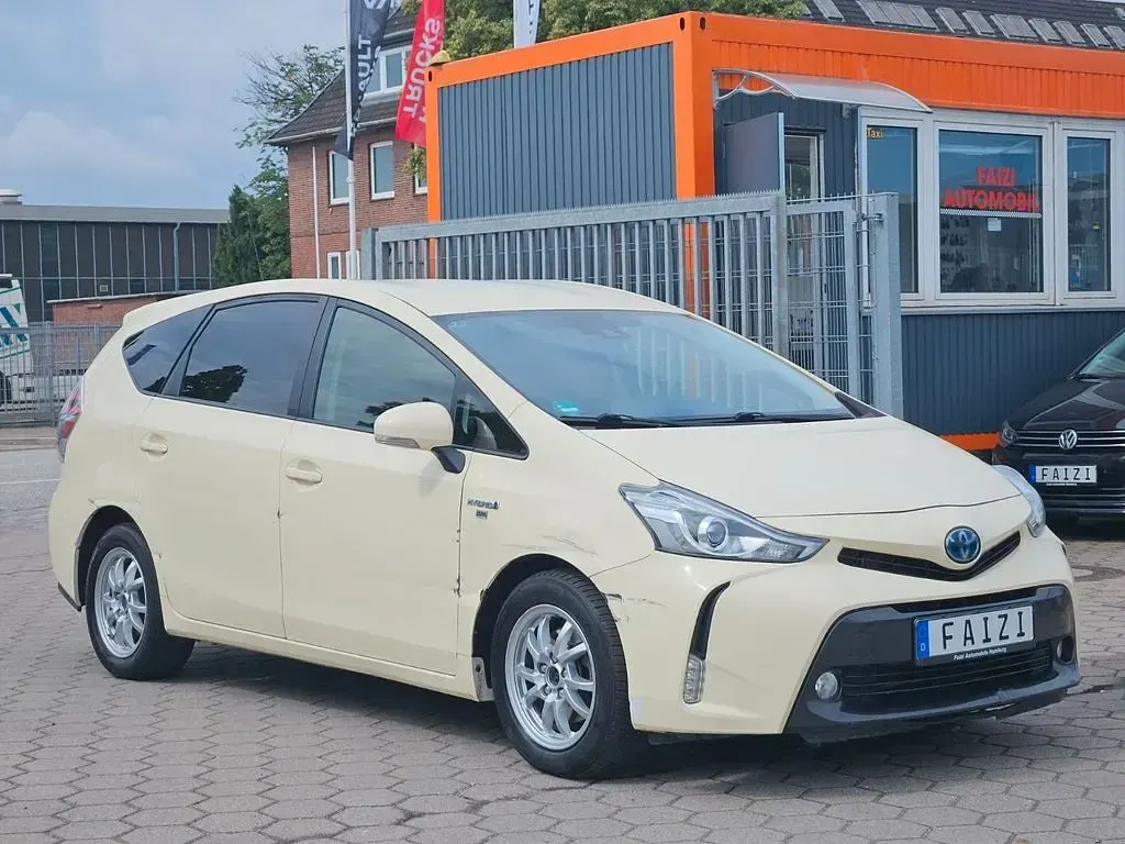 Gebraucht Toyota Prius+ 99 PS (72 kW) 2019 Weiß Van / Kleinbus