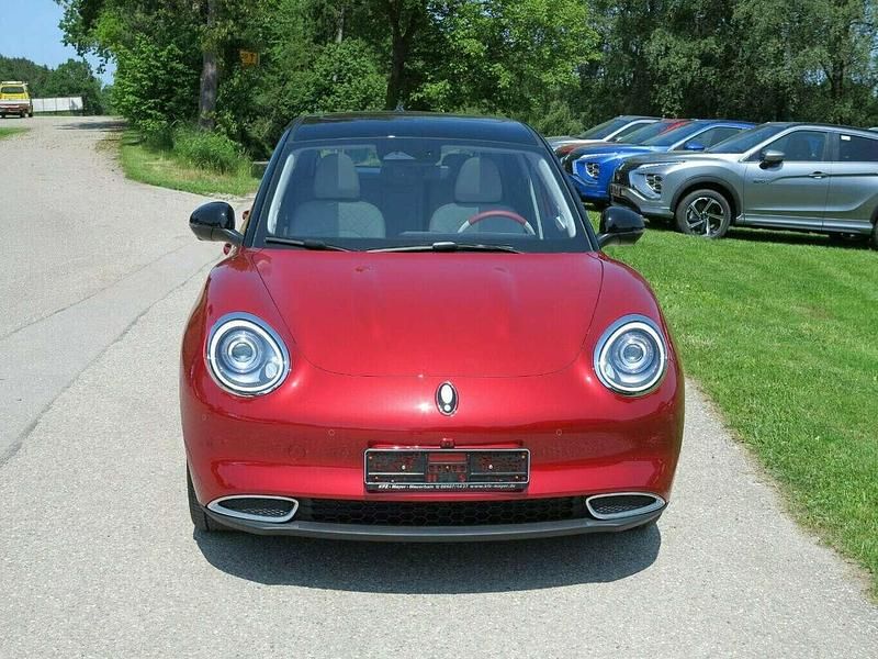 Neu Ora 03 Pro+ 125 kW (171 PS) 2025 Mars red / starry black Kleinwagen