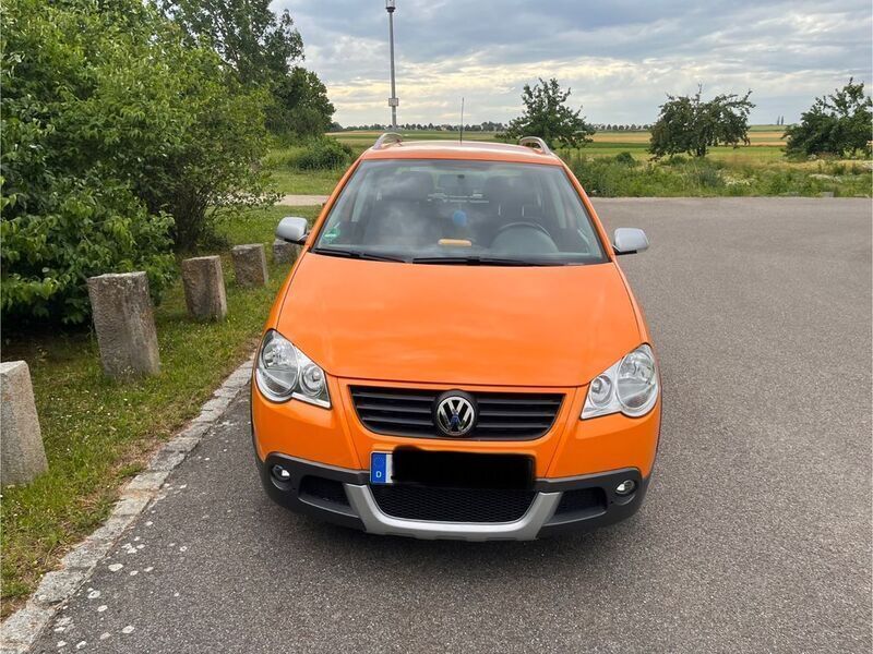 Gelb Gebraucht 2007 VW Polo Cross Kleinwagen | 3.900 € (Guter Preis) - Bild 1/4