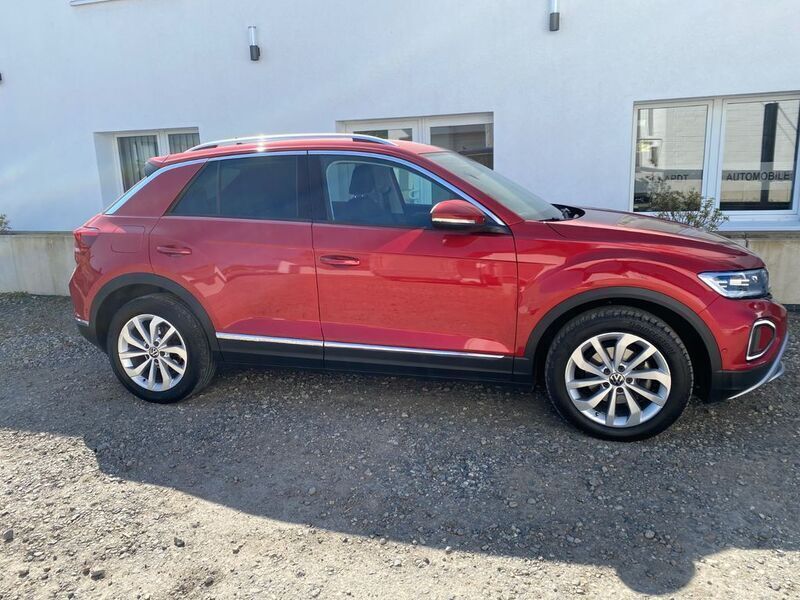 Gebraucht VW T-Roc Business 150 PS (110 kW) 2023 Rot SUV
