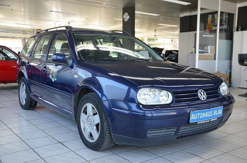 Gebraucht VW Golf IV Highline 116 PS (85 kW) 1999 Blau Kombi
