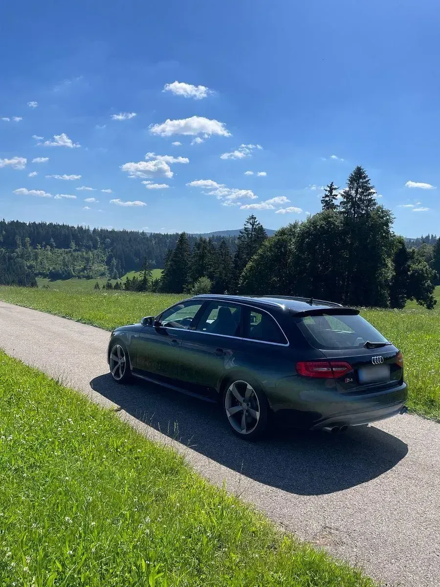 Gebraucht Audi S4 Sport 333 PS (244 kW) 2012 Schwarz Kombi