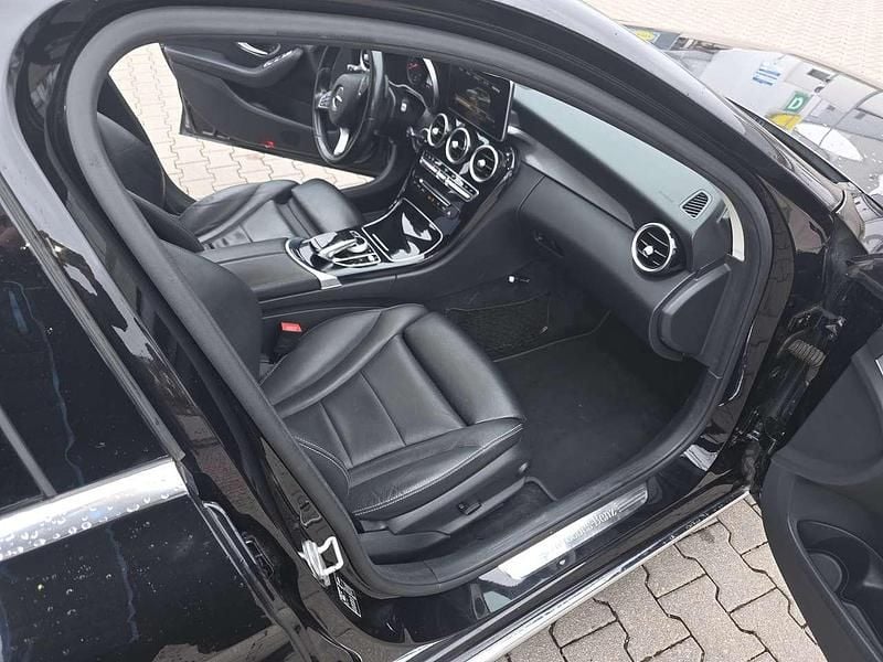 Gebraucht Mercedes C220 170 PS (125 kW) 2015 Schwarz Kombi