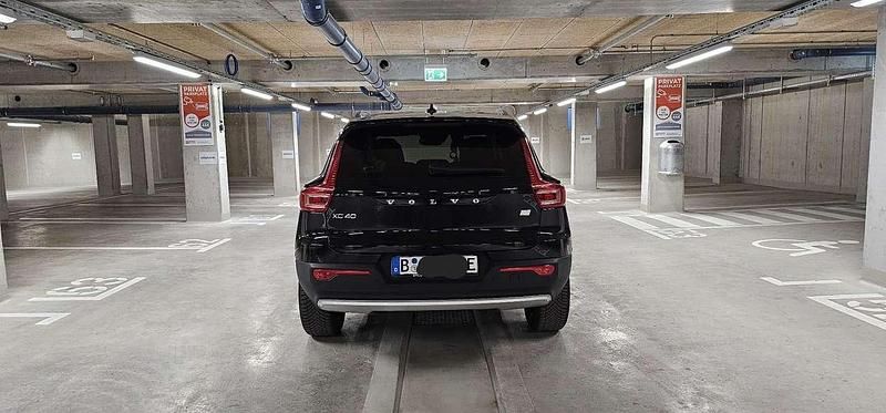 Gebraucht Volvo XC40 Inscription 211 PS (155 kW) 2021 Schwarz SUV