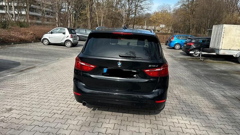 Gebraucht BMW 218 150 PS (110 kW) 2016 Schwarz Kombi