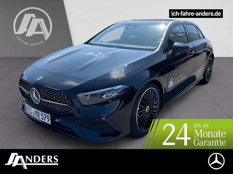 Nachtschwarz Gebraucht 2024 Mercedes A200 AMG Limousine | 38.850 € (Teuer) - Bild 1/3