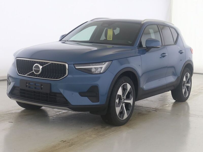 Blau Gebraucht 2024 Volvo XC40 Core SUV | 33.890 € (Superpreis) - Bild 1/4