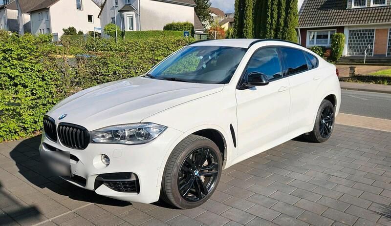 Weiß Gebraucht 2015 BMW X6 M50 SUV | 27.000 € (Fairer Preis) - Bild 1/4