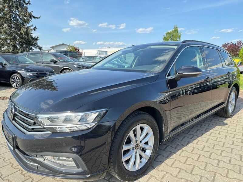 Schwarz Gebraucht 2020 VW Passat Business Limousine | 15.290 € (Superpreis) - Bild 1/4