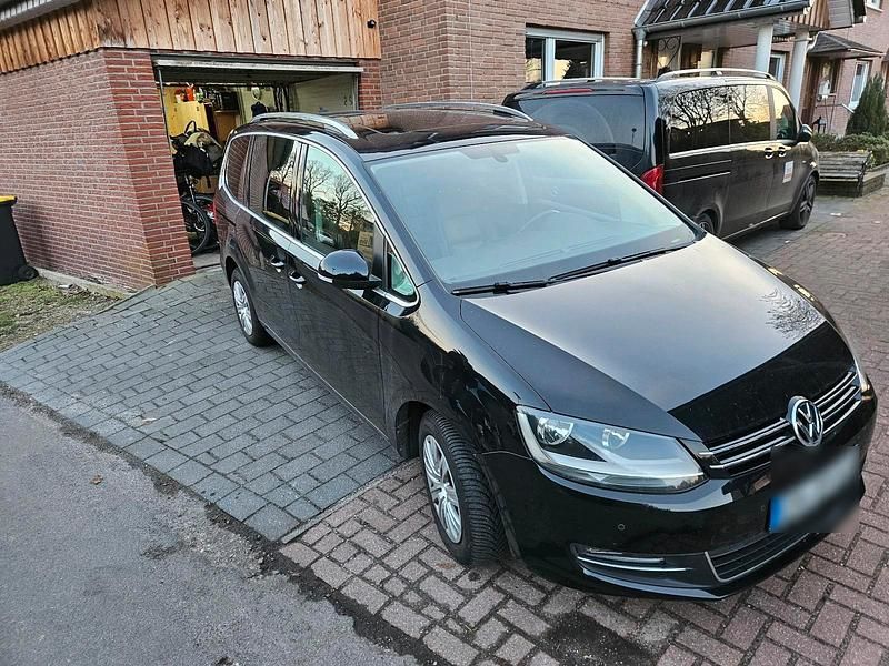 Gebraucht VW Sharan 170 PS (125 kW) 2012 Schwarz Van / Kleinbus