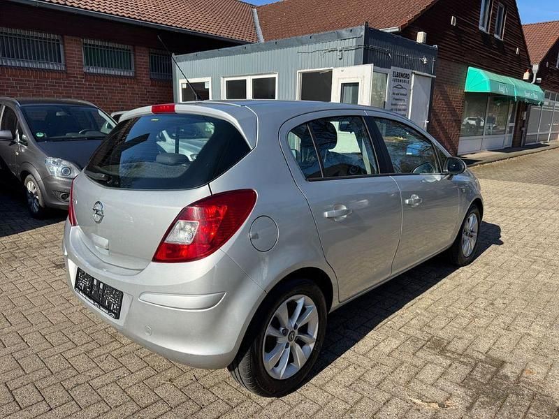 Gebraucht Opel Corsa Energy 86 PS (63 kW) 2014 Silber Kleinwagen