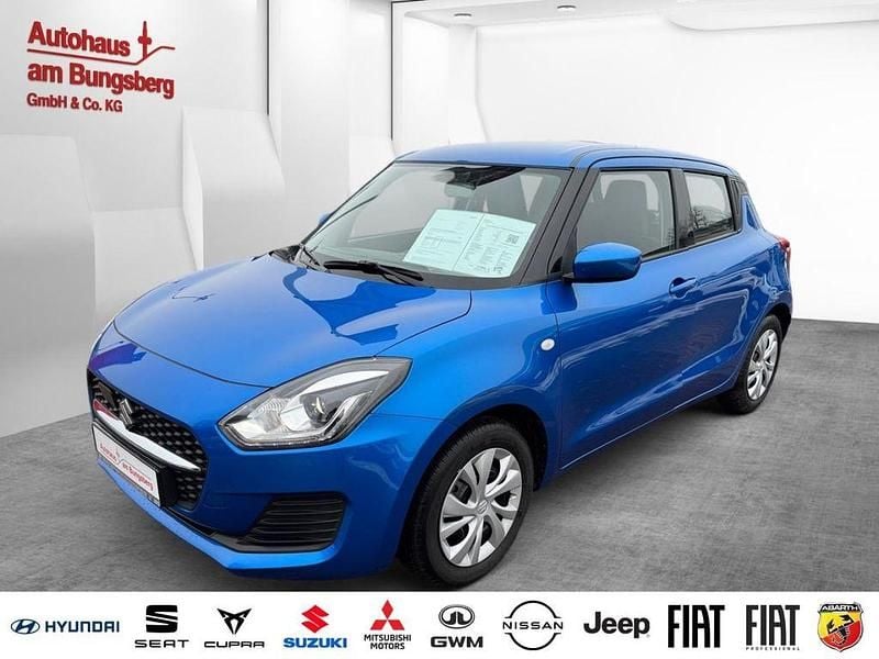 Gebraucht Suzuki Swift Club 83 PS (61 kW) 2024 Blau Kleinwagen