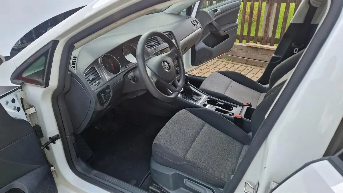 Gebraucht VW Golf VII 90 PS (66 kW) 2016 Kombi