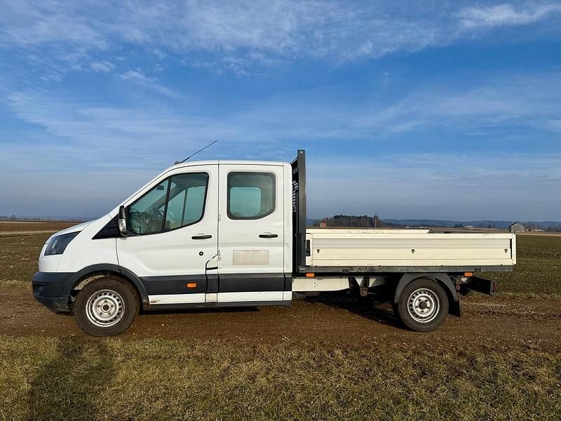 Gebraucht Ford Transit 131 PS (96 kW) 2018 Weiß Limousine