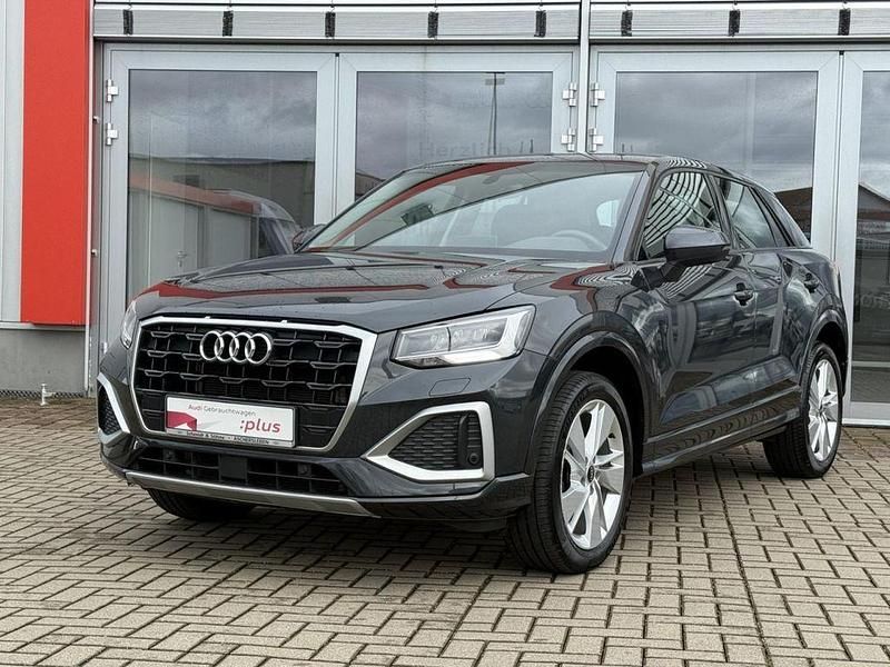 Gebraucht Audi Q2 Advanced Plus 150 PS (110 kW) 2022 Grau metallic SUV