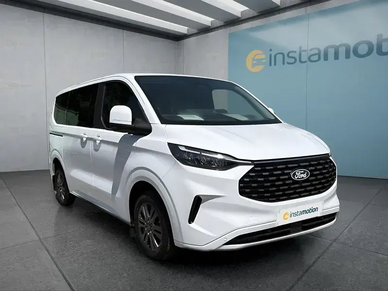 Gebraucht Ford Tourneo Custom 170 PS (125 kW) 2026 Weiß Van
