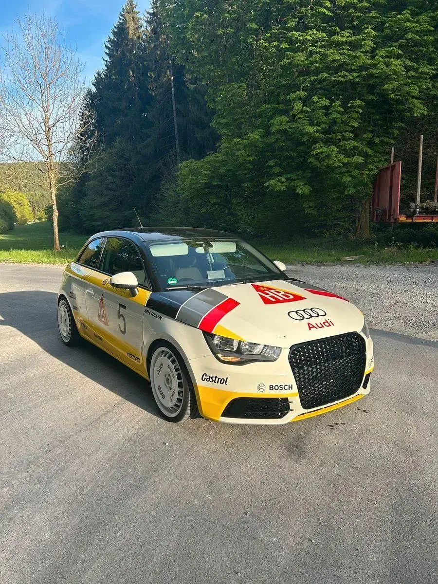 Gebraucht Audi A1 Ambition 86 PS (63 kW) 2011 Weiß Kleinwagen