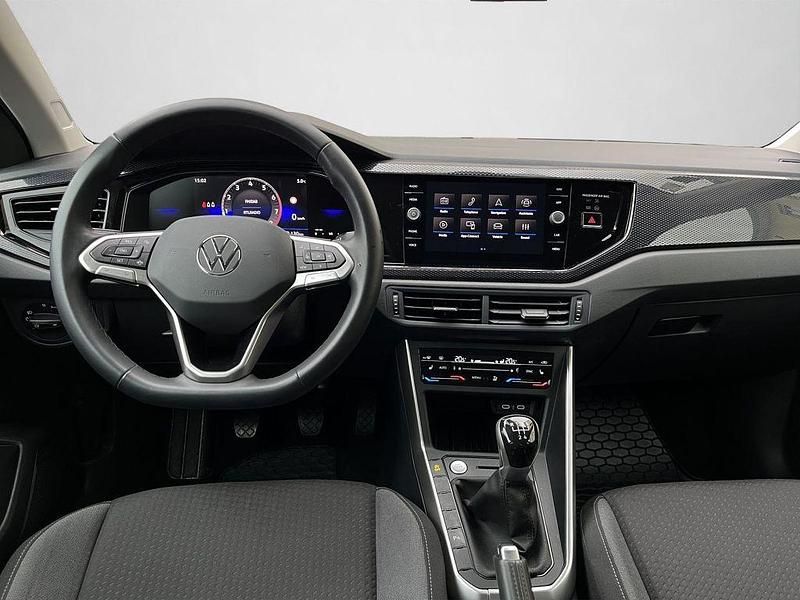 Gebraucht VW Taigo Life 95 PS (69 kW) 2025 Rauchgrau metallic (metallic) SUV