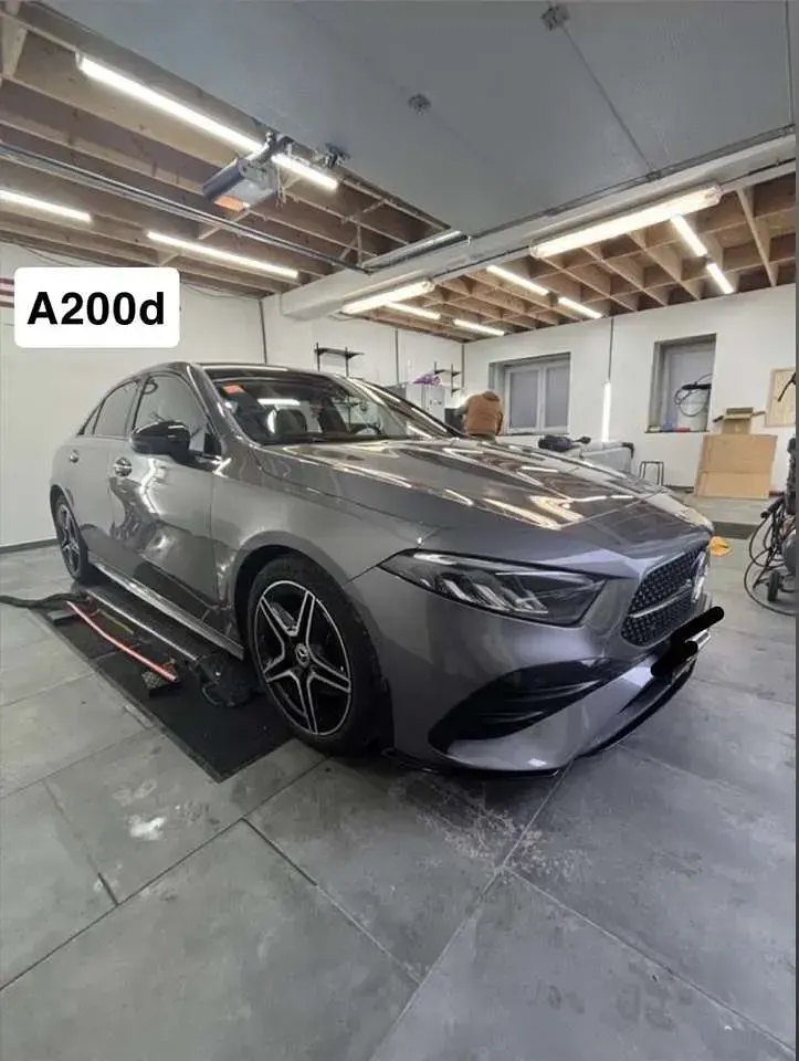 Gebraucht Mercedes A200 AMG line 150 PS (110 kW) 2023 Limousine