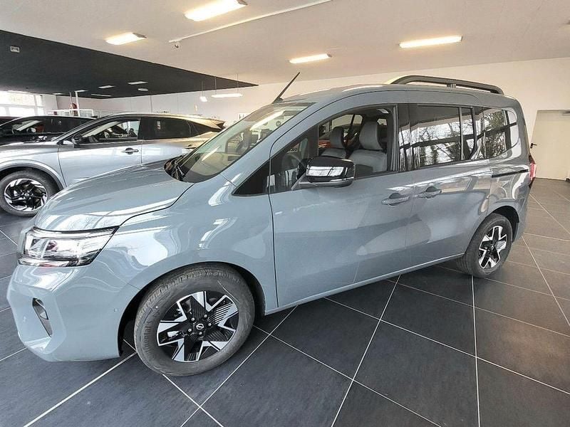 Neu Nissan Townstar Tekna 131 PS (96 kW) 2026 Grau Kombi