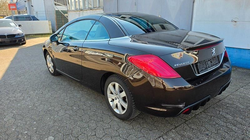 Gebraucht Peugeot 308 CC 140 PS (102 kW) 2009 Braun Cabrio